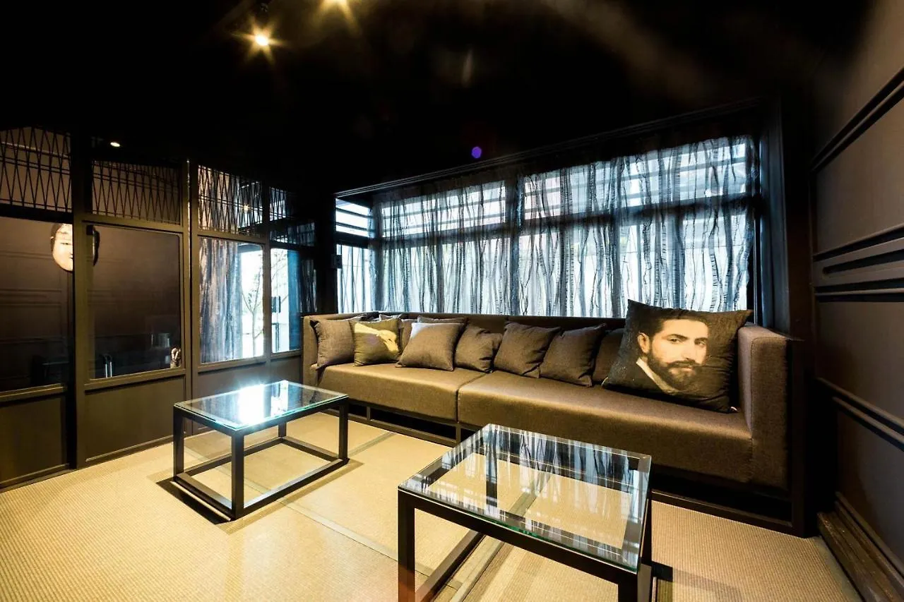 Maison De 9 Osaka Tanimachi 0*,  Japan